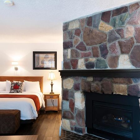 Schott'S Lake Conference & Resort Sundre Exterior foto