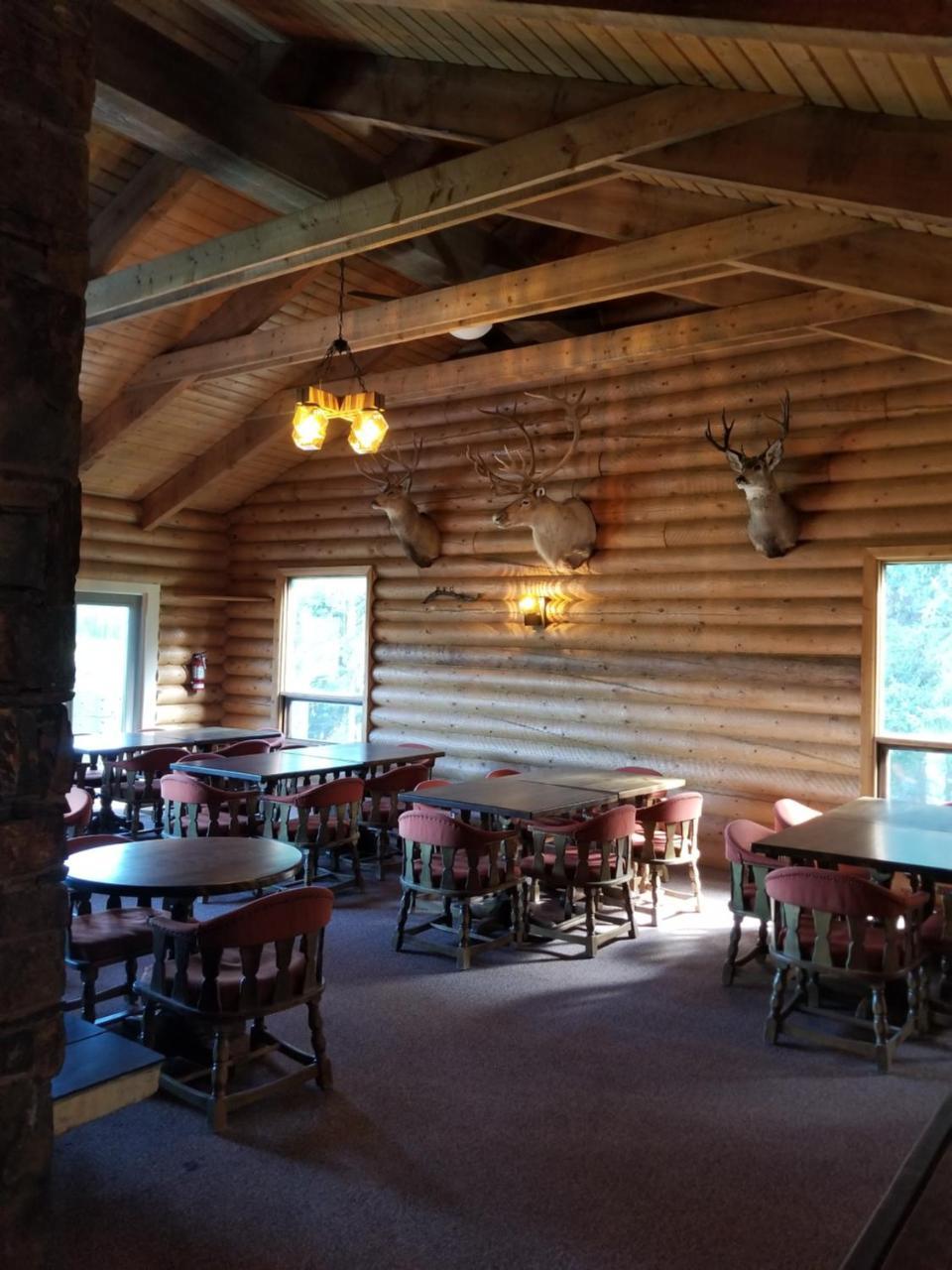 Schott'S Lake Conference & Resort Sundre Exterior foto